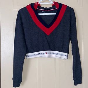 TOMMY HILFIGER Long-sleeve Crop Top